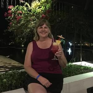 Meet your Posher, Joanne